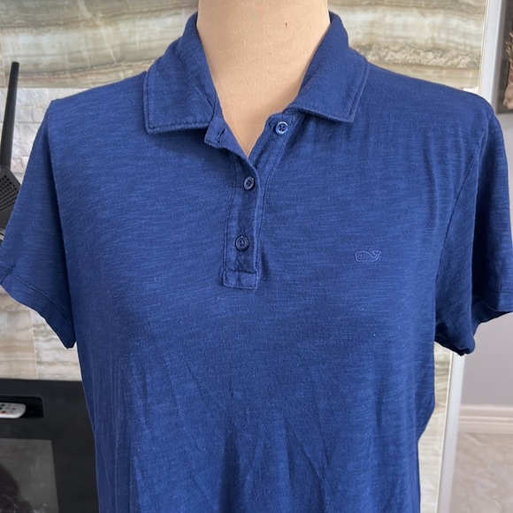Vineyard vines blue polo shirt size medium (235) - Picture 2 of 9